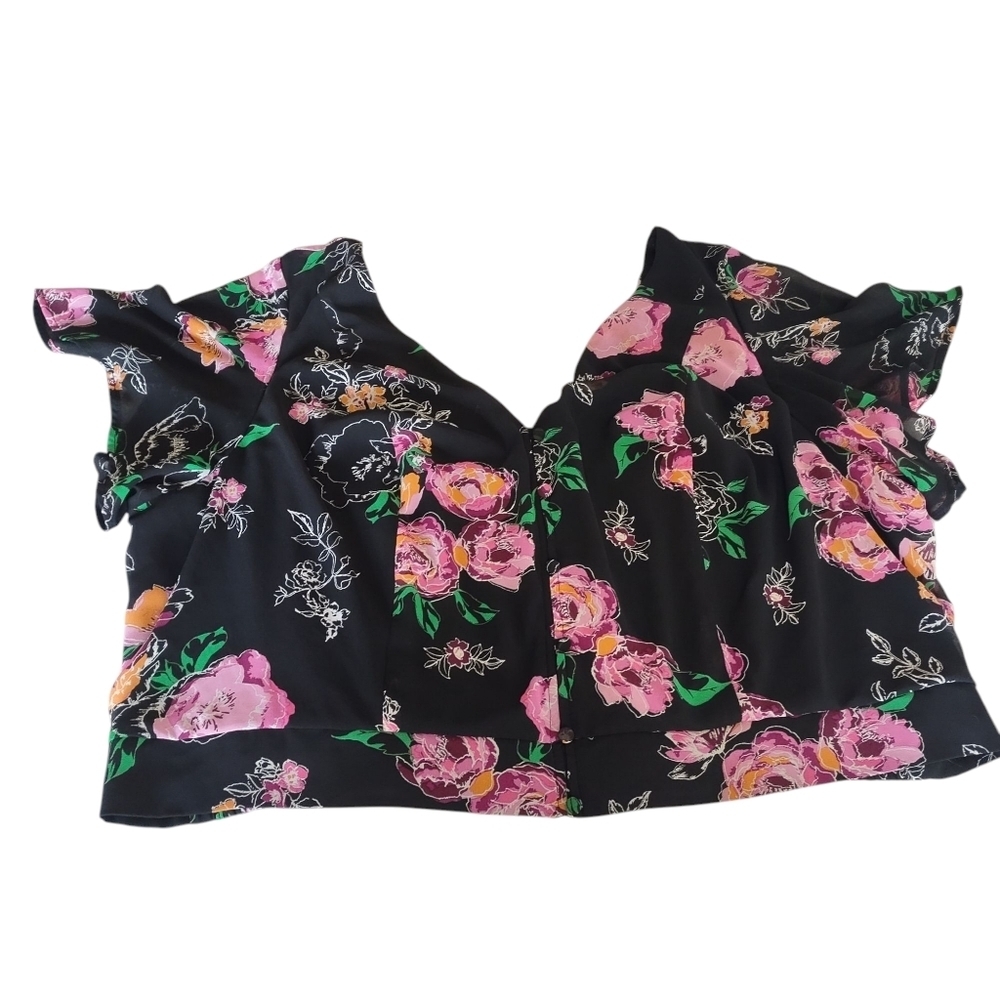 Torrid Floral Chiffon Smocked Back Crop Blouse Black Pink Flowy Sleeve Sz 4 - Picture 5 of 8